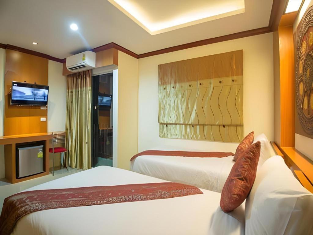 Ilmare Patong Place Exterior photo
